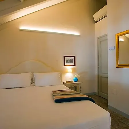 Aparthotel Ortensia 4*