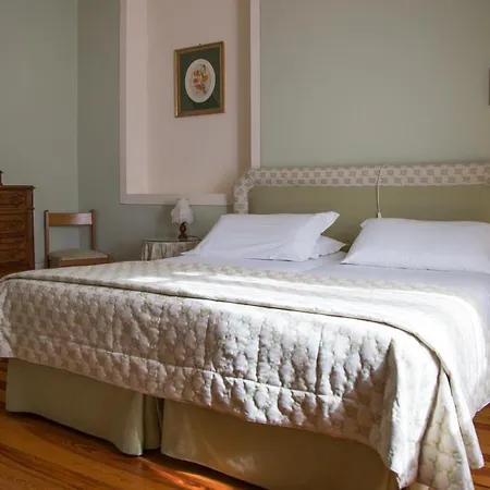 Ortensia Aparthotel 3*