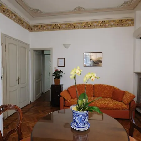 Ortensia Aparthotel 4*