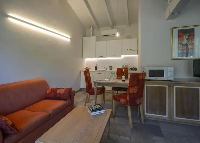 Ortensia Aparthotel 4*